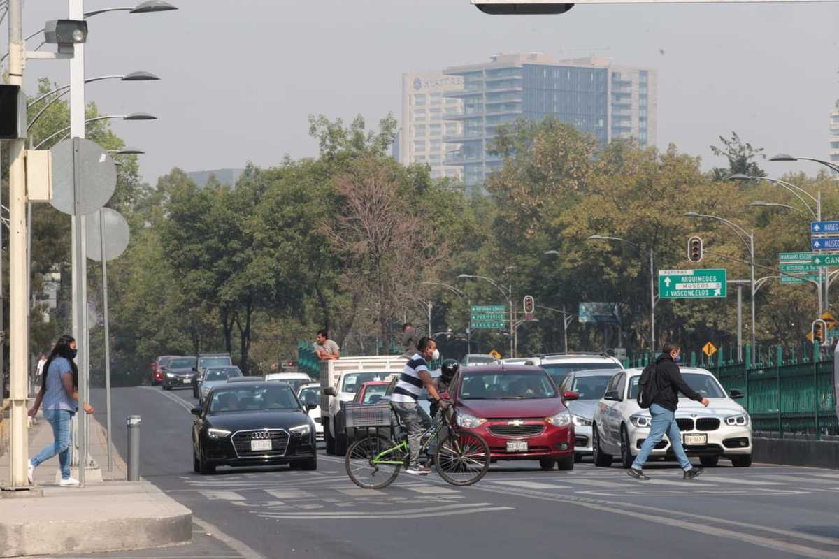 ¿Sabes quiénes descansan en el Hoy No Circula este 2 de diciembre en CDMX y Edomex?