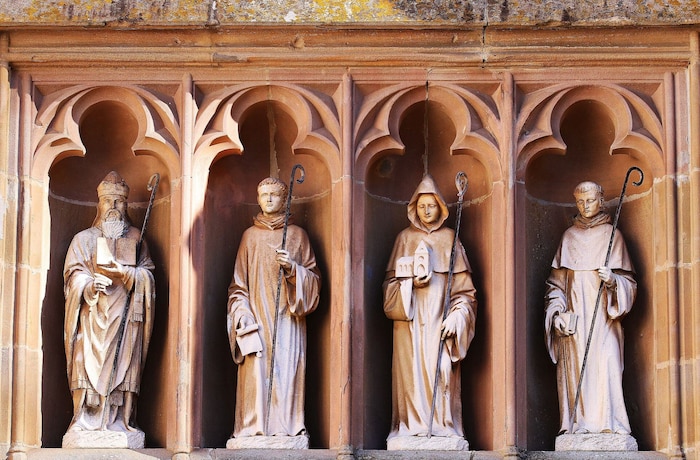 Santos y commemoraciones del 3 de marzo: historia y significado del onomástico de hoy