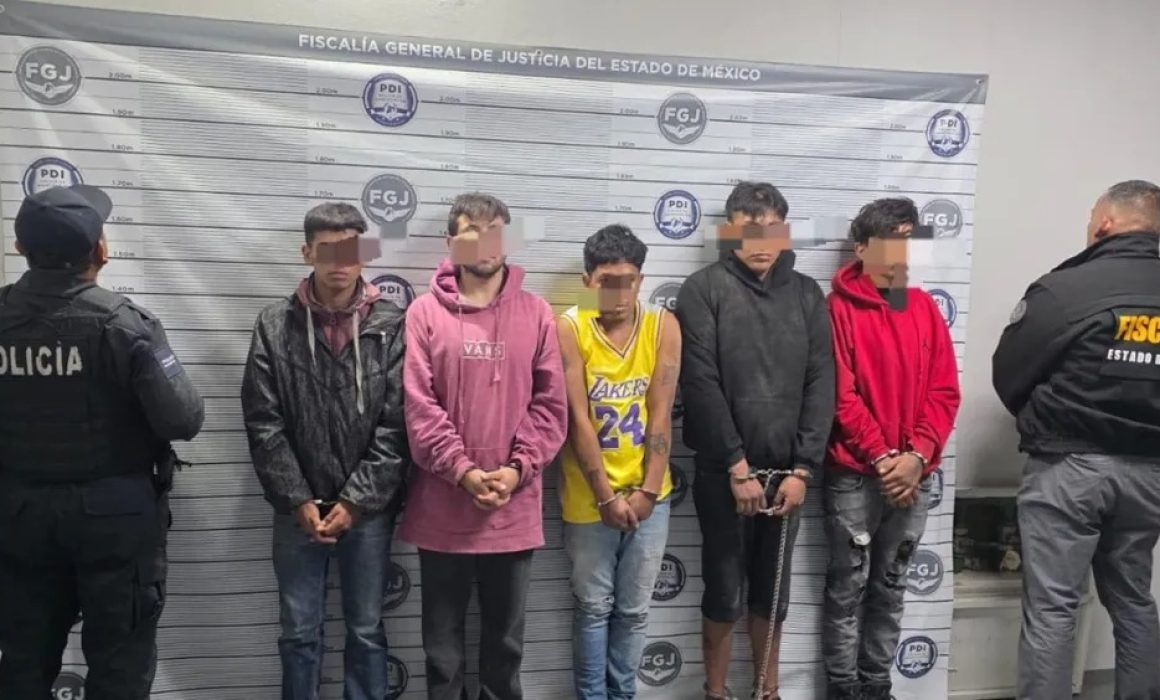 ¡Se desmantela banda en San Martín de las Pirámides! Cinco detenidos y un inmueble asegurado en operación contra el robo de autos