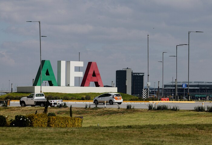 Secretaría Anticorrupción sanciona a constructora por presentar información falsa en licitaciones del AIFA