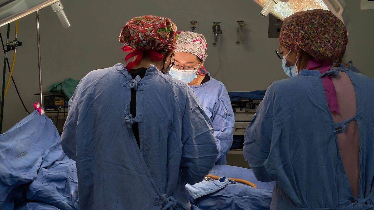 ¿Sin seguro? Aquí te decimos cuánto pagarás en 2026 por servicios del IMSS sin ser derechohabiente