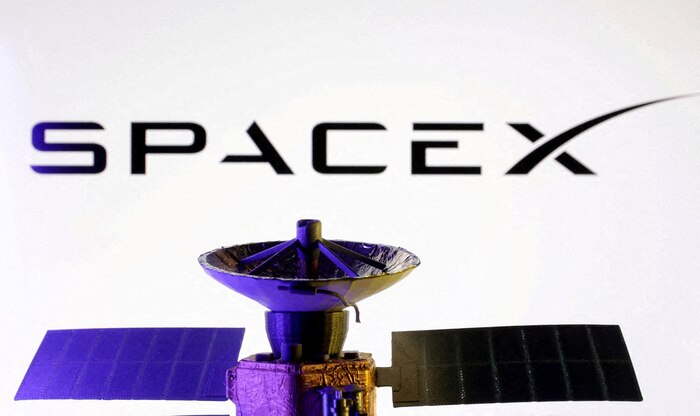 SpaceX solicita autorización para desplegar un millón de satélites solares en órbita para centros de datos de inteligencia artificial