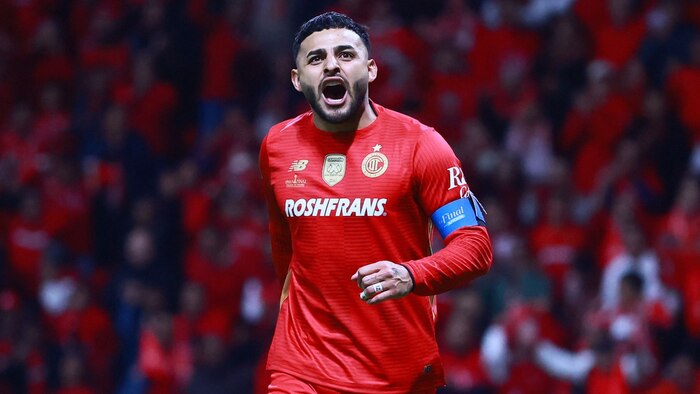 ¡Susto en Toluca! ¿Cuántas jornadas perderá Alexis Vega por su operación en plena lucha por el Clausura 2026?