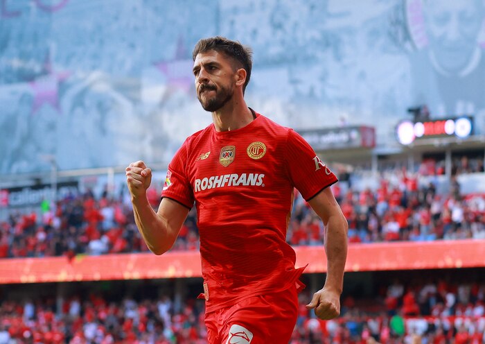 Toluca renueva contrato con Paulinho hasta 2029 para fortalecer su ofensiva