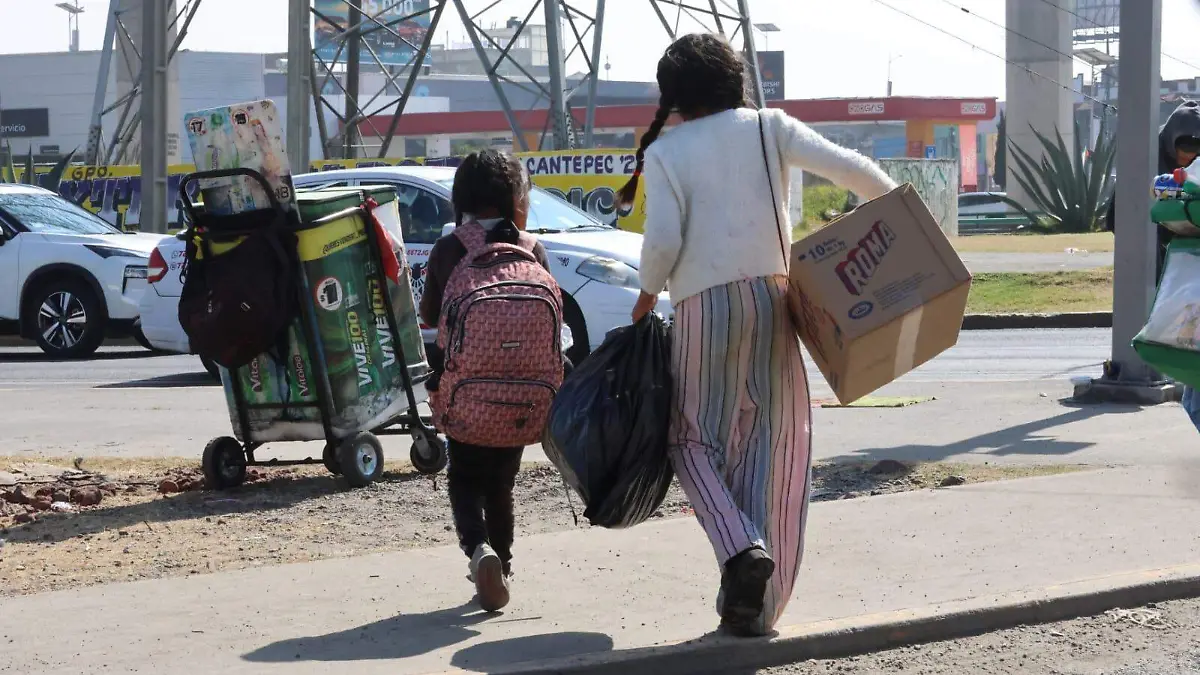 ¿Trabajo infantil en cruceros de Toluca? La sorprendente reaparición de un problema olvidado