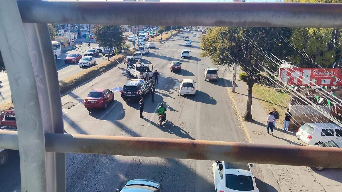 Tragedia en Toluca: Mujer queda IMPACTADA en Avenida Adolfo López Mateos y fallece en el acto