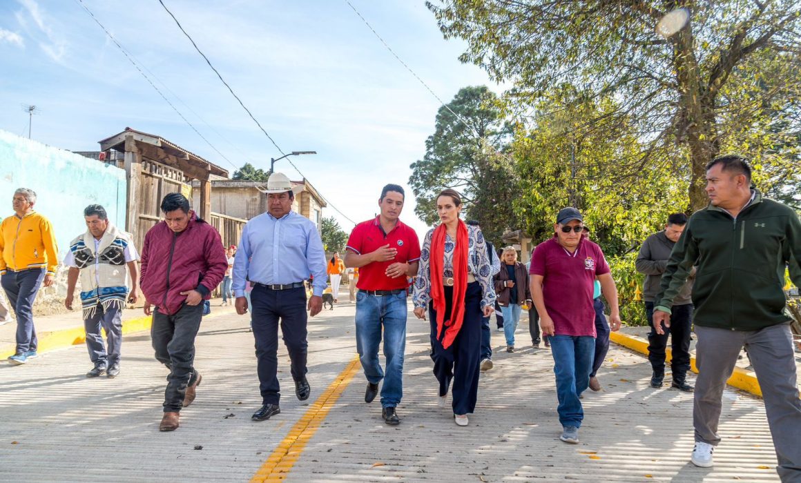 ¡Transformación total! La sorprendente obra de pavimentación y luminarias en Chiquixquiac II que cambiará tu comunidad