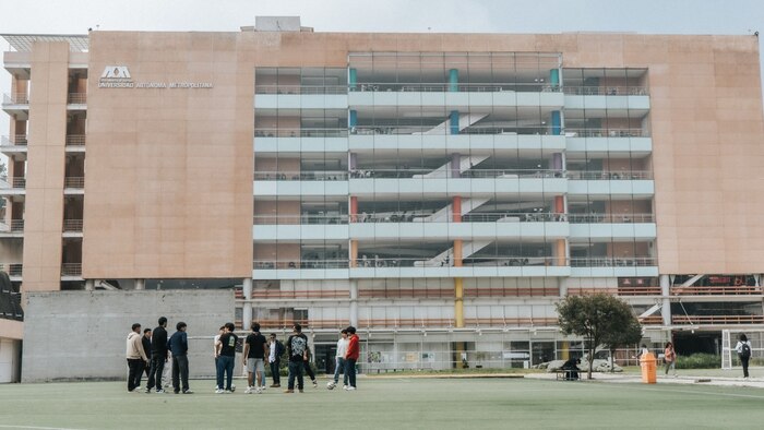 UAM Cuajimalpa descarta presencia de explosivos tras amenaza de bomba y reanuda actividades