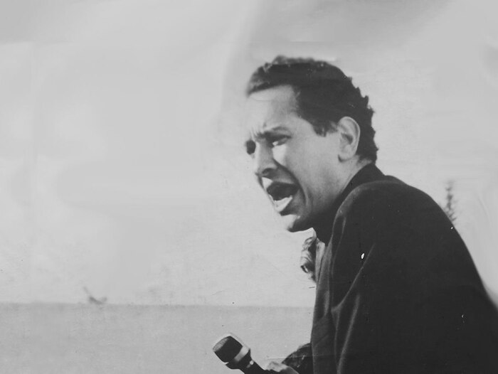 Unidad de Búsqueda entrega restos de Camilo Torres Restrepo al padre Javier Giraldo en acto privado en Bogotá