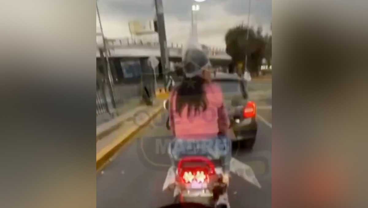 ¿Usar una bolsa en la cabeza o una nueva multa? La polémica en Toluca por el reglamento de tránsito en Edomex