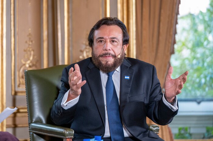 Vicepresidente de El Salvador señala que la reelección presidencial de Bukele es viable y apoya los cambios constitucionales